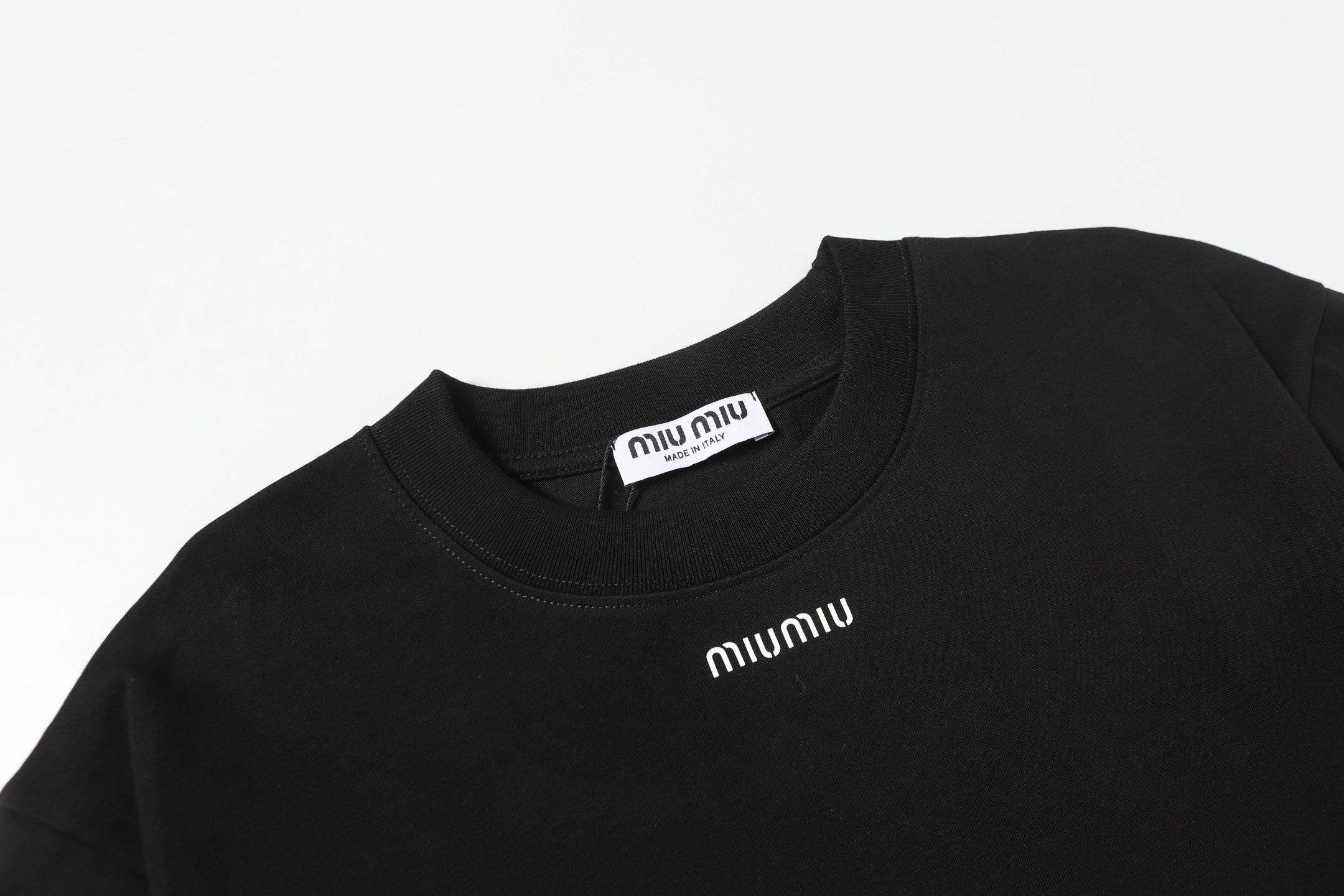 LuxluxHouse Best Quality Clothes Miu Miu T-shirt