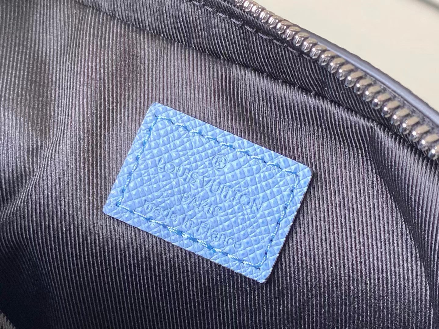 LuxluxHouse Best Quality Bags Louis Vuitton Women Men