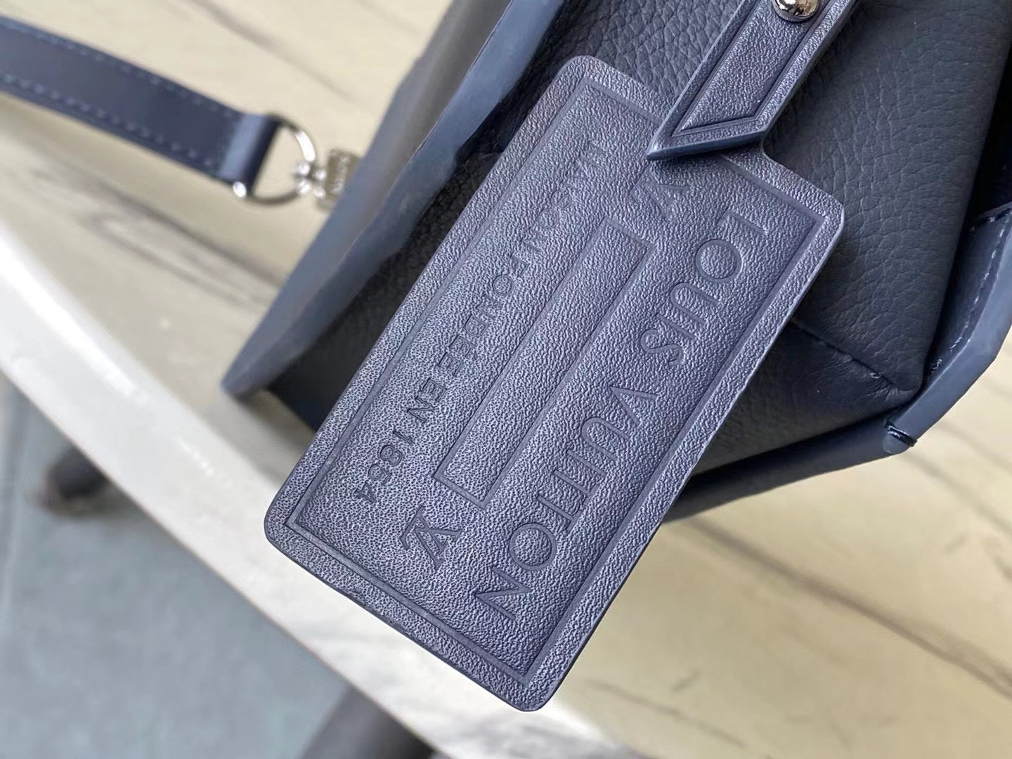 LuxluxHouse Best Quality Bags Louis Vuitton Women Men