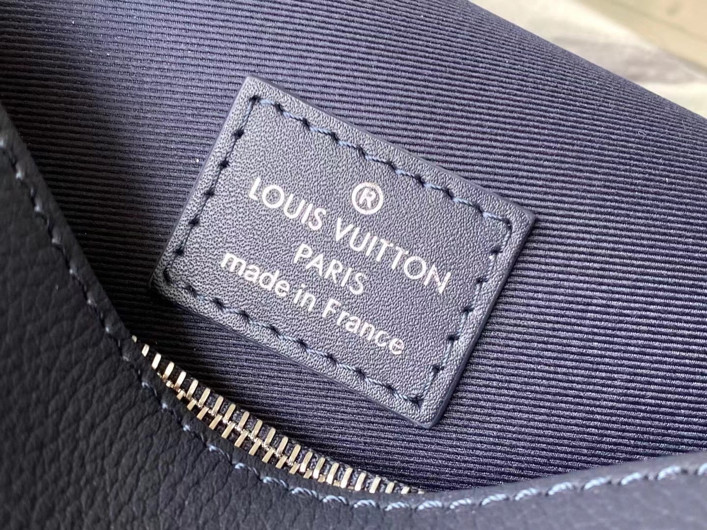 LuxluxHouse Best Quality Bags Louis Vuitton Women Men