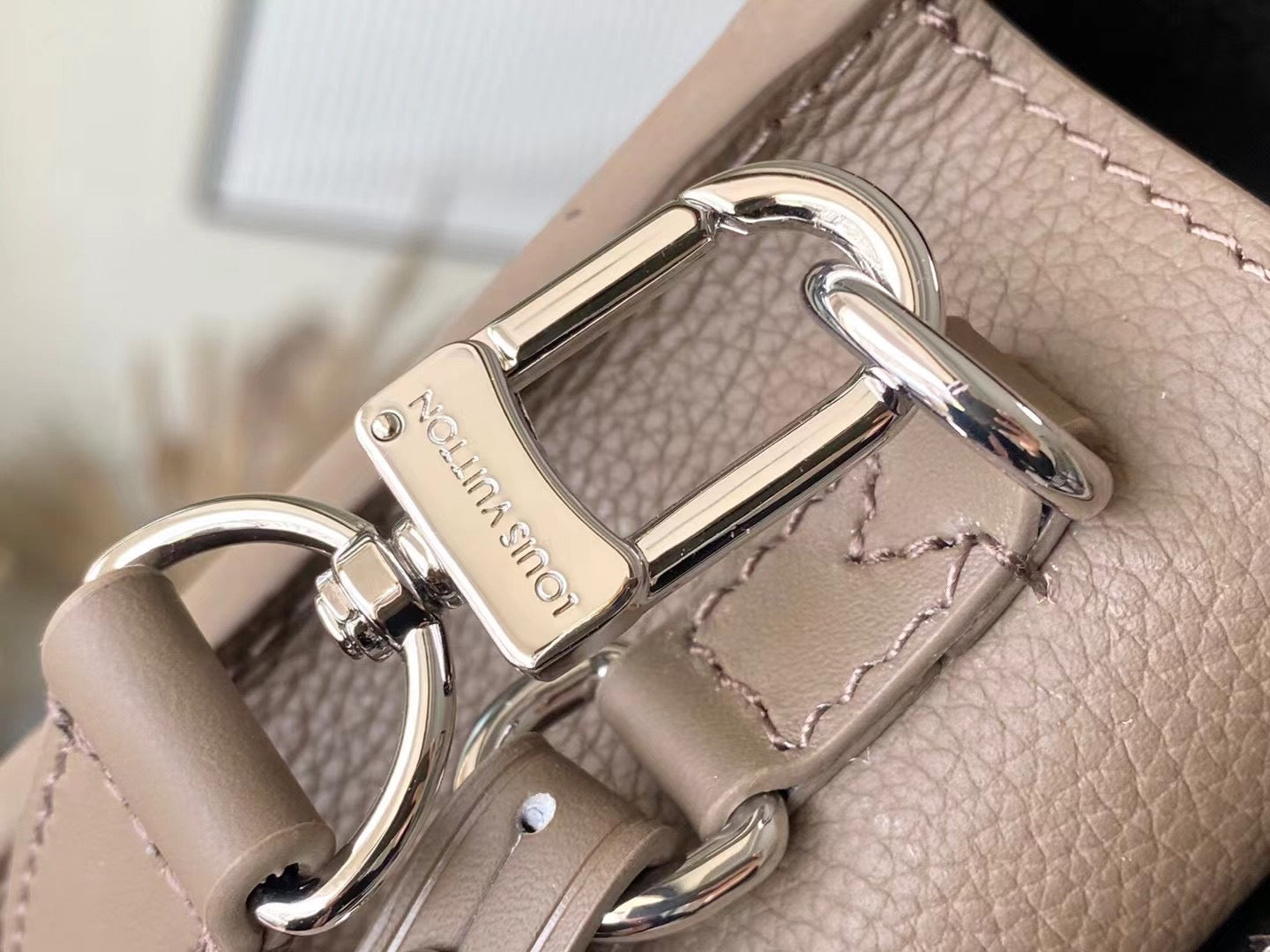 LuxluxHouse Best Quality Bags Louis Vuitton Women Men