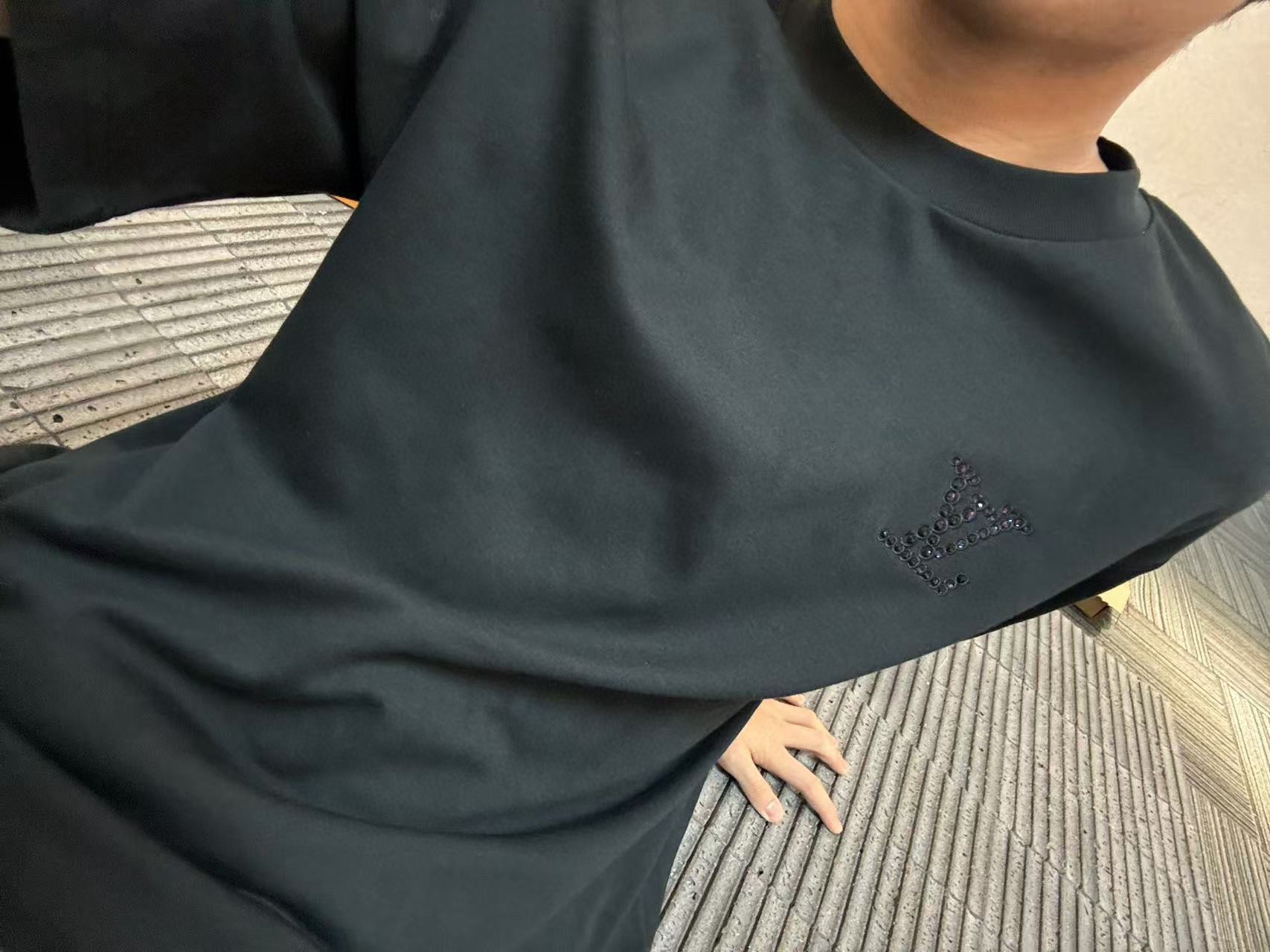 LuxluxHouse Best Quality Clothes T-shirt Louis Vuitton