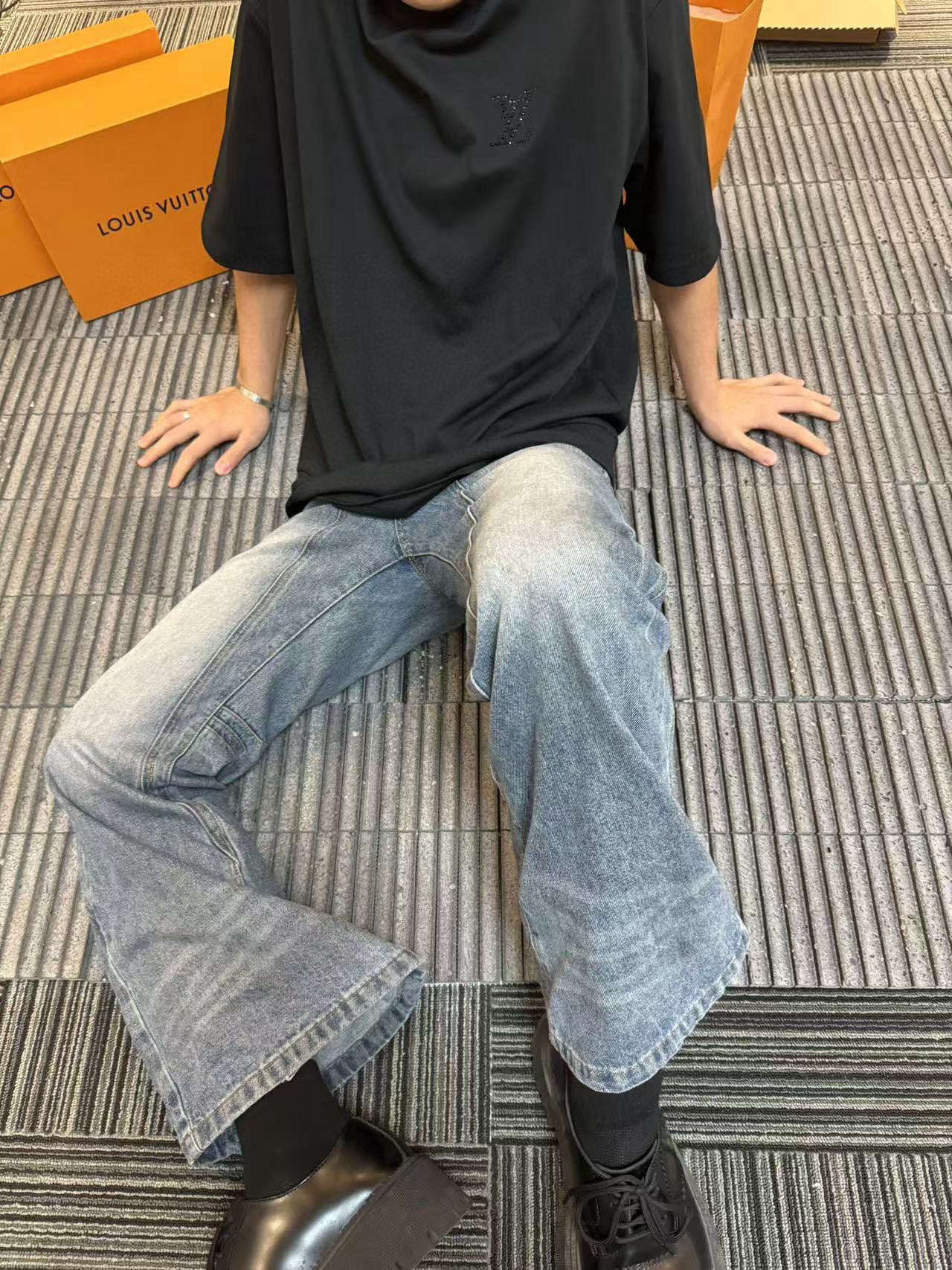 LuxluxHouse Best Quality Clothes T-shirt Louis Vuitton