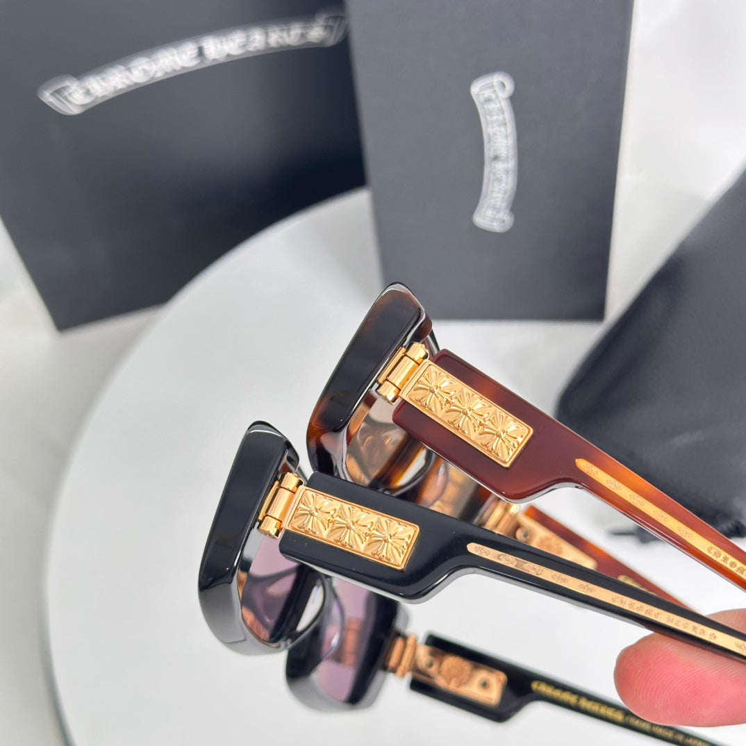 LuxluxHouse Best Quality Glasses Chrome Hearts