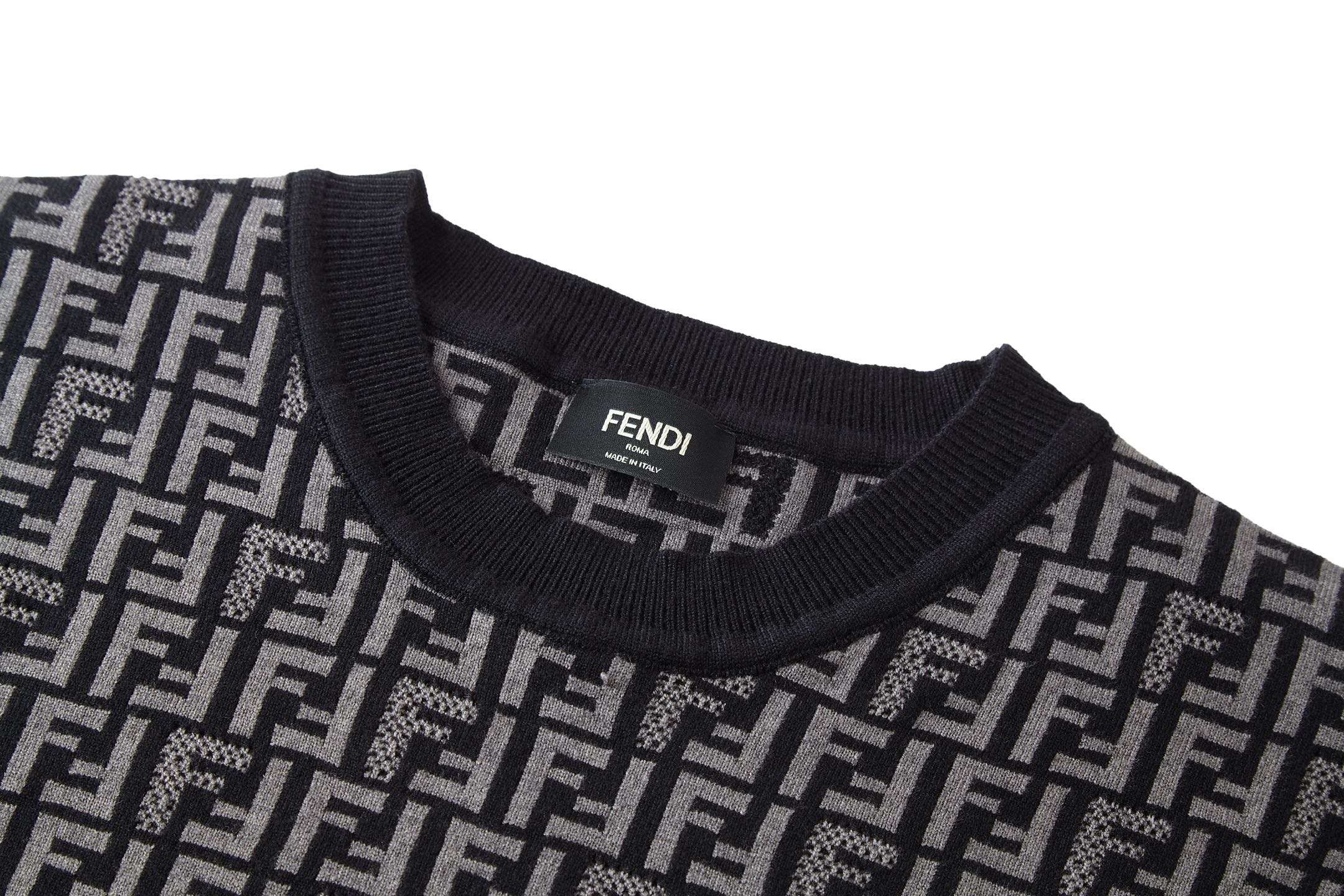 LuxluxHouse Best Quality Clothes Fendi T-shirt