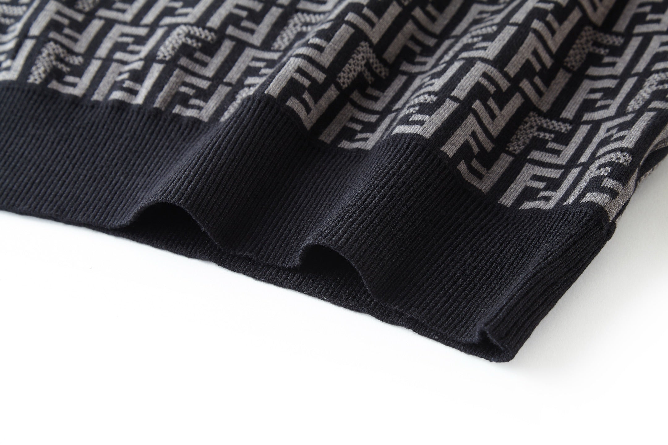 LuxluxHouse Best Quality Clothes Fendi T-shirt