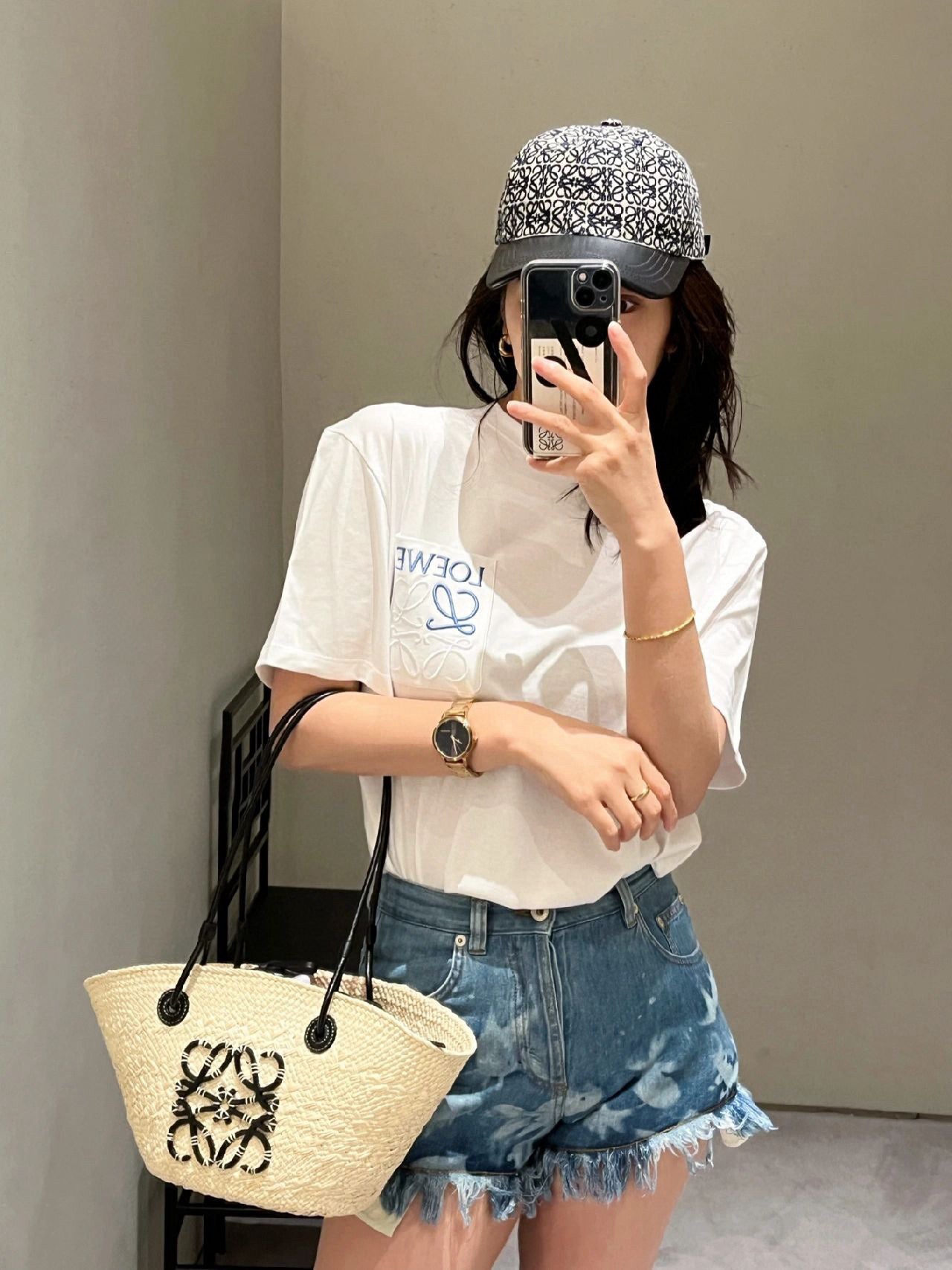 LuxluxHouse Best Quality Clothes T-shirt Loewe