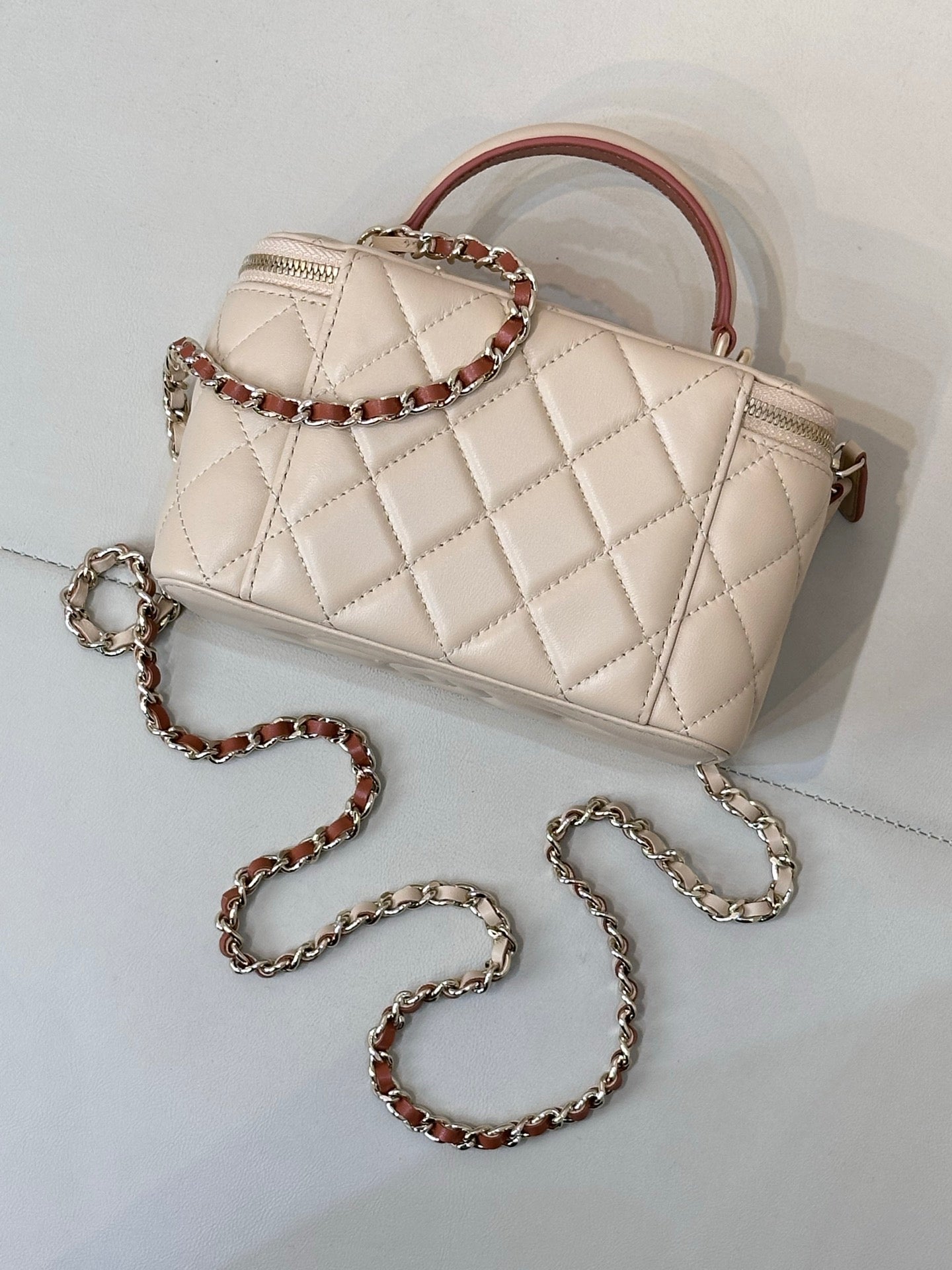 LuxluxHouse Best Quality Bags Chanel Women