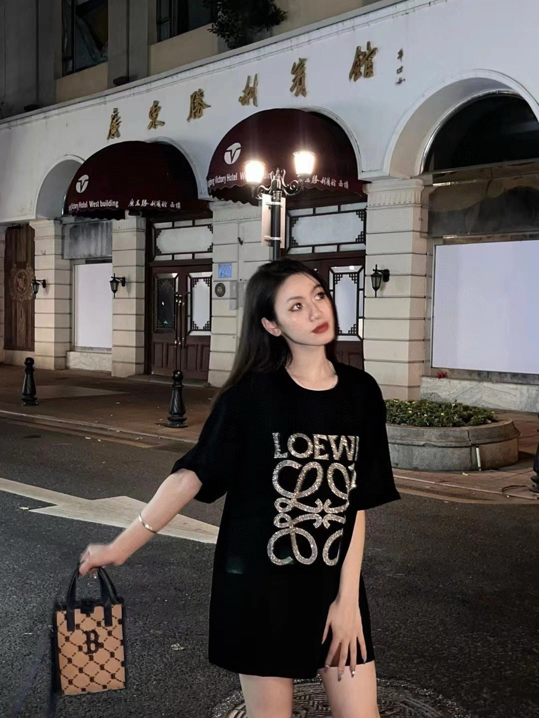 LuxluxHouse Best Quality Clothes T-shirt Loewe