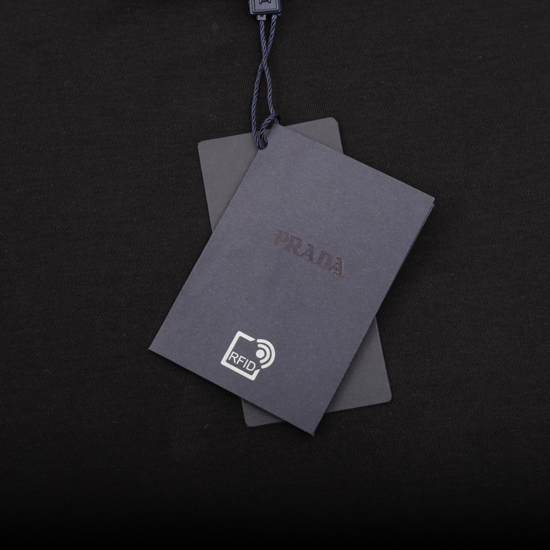 LuxluxHouse Best Quality Clothes T-shirt Prada