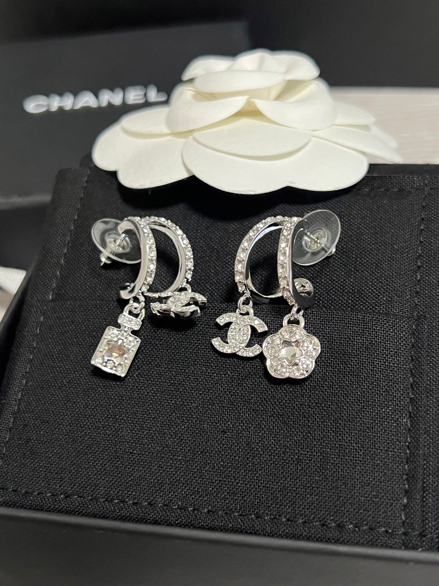 LuxluxHouse Best Quality Accessories Chanel Earrings