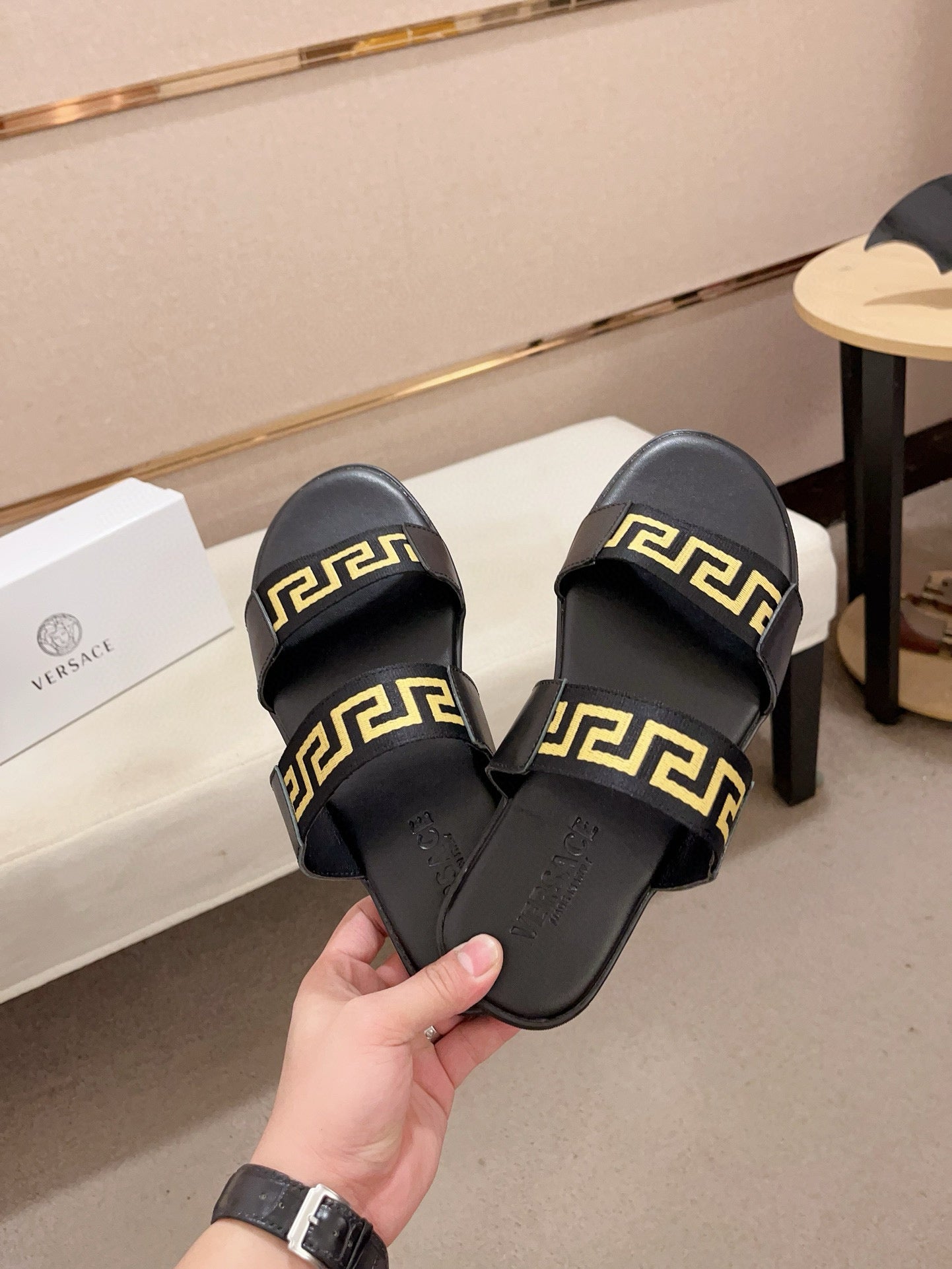 LuxluxHouse Best Quality Sandals Versace