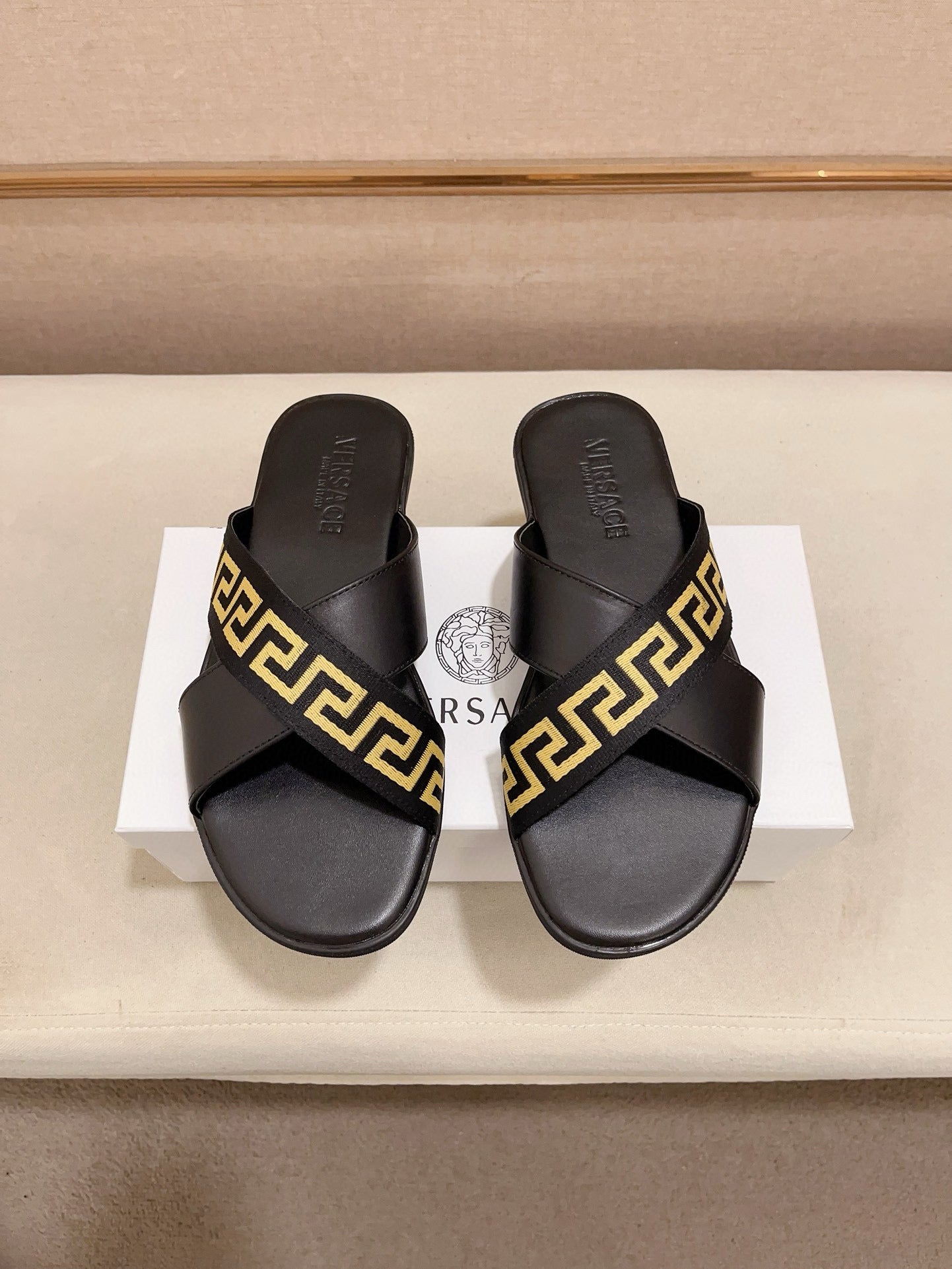 LuxluxHouse Best Quality Sandals Versace