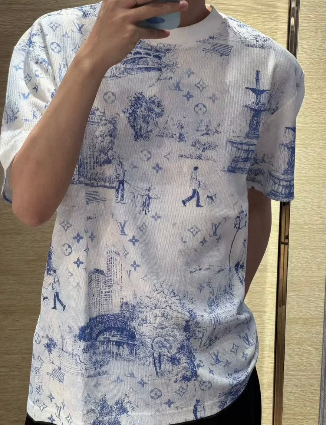 LuxluxHouse Best Quality Clothes T-shirt Louis Vuitton