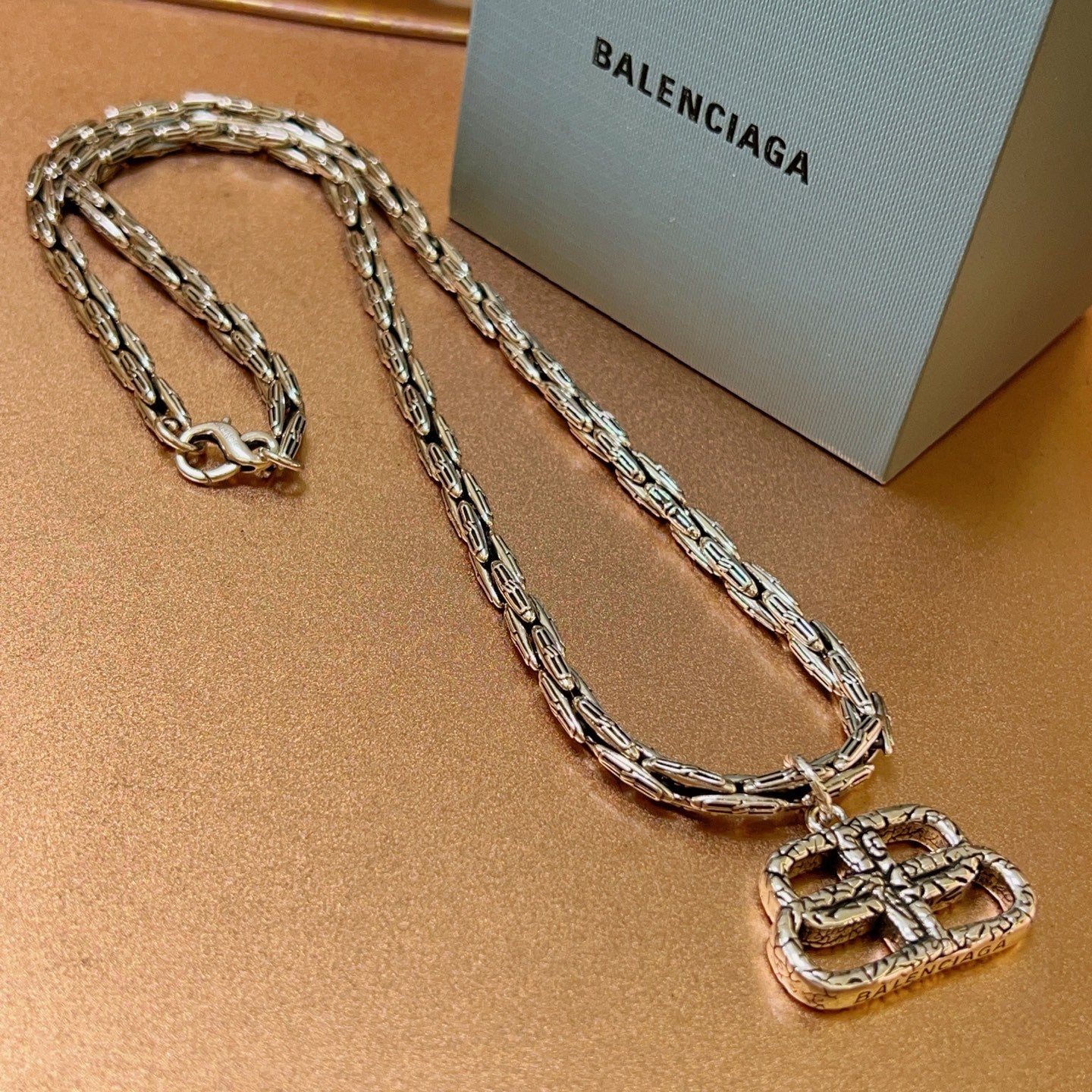 LuxluxHouse Best Quality Accessories Necklace Balenciaga