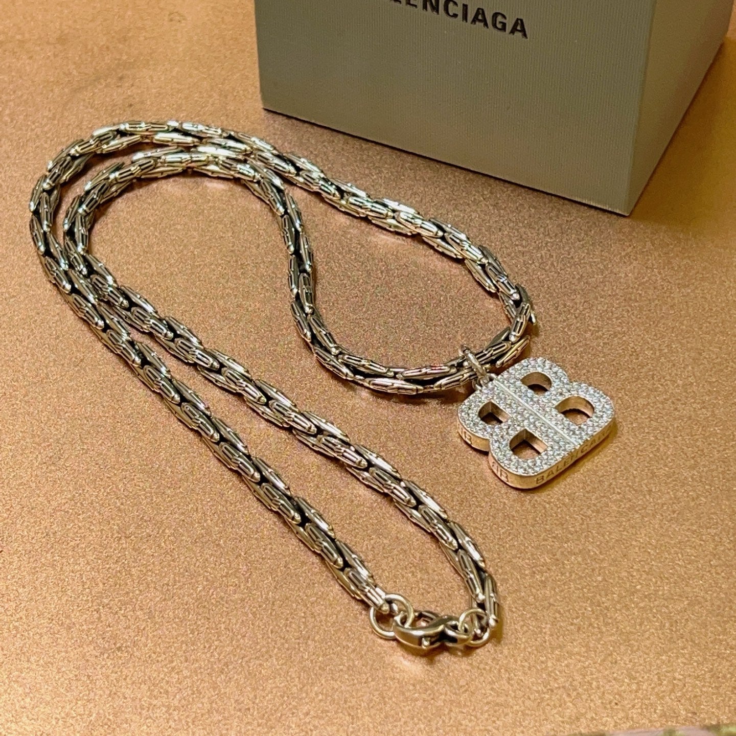 LuxluxHouse Best Quality Accessories Necklace Balenciaga