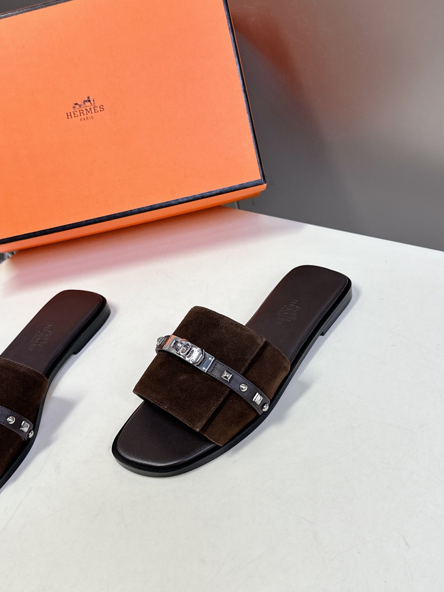 LuxluxHouse Best Quality Women Shoes Hermes