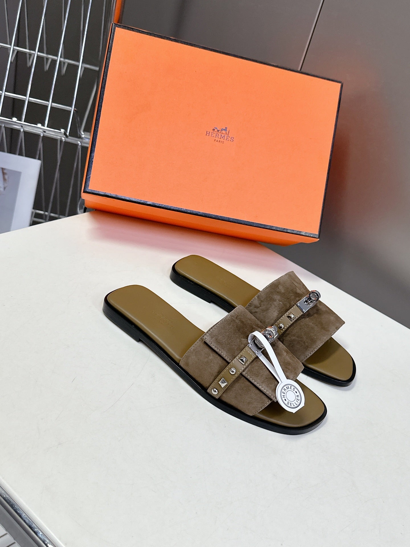 LuxluxHouse Best Quality Women Shoes Hermes