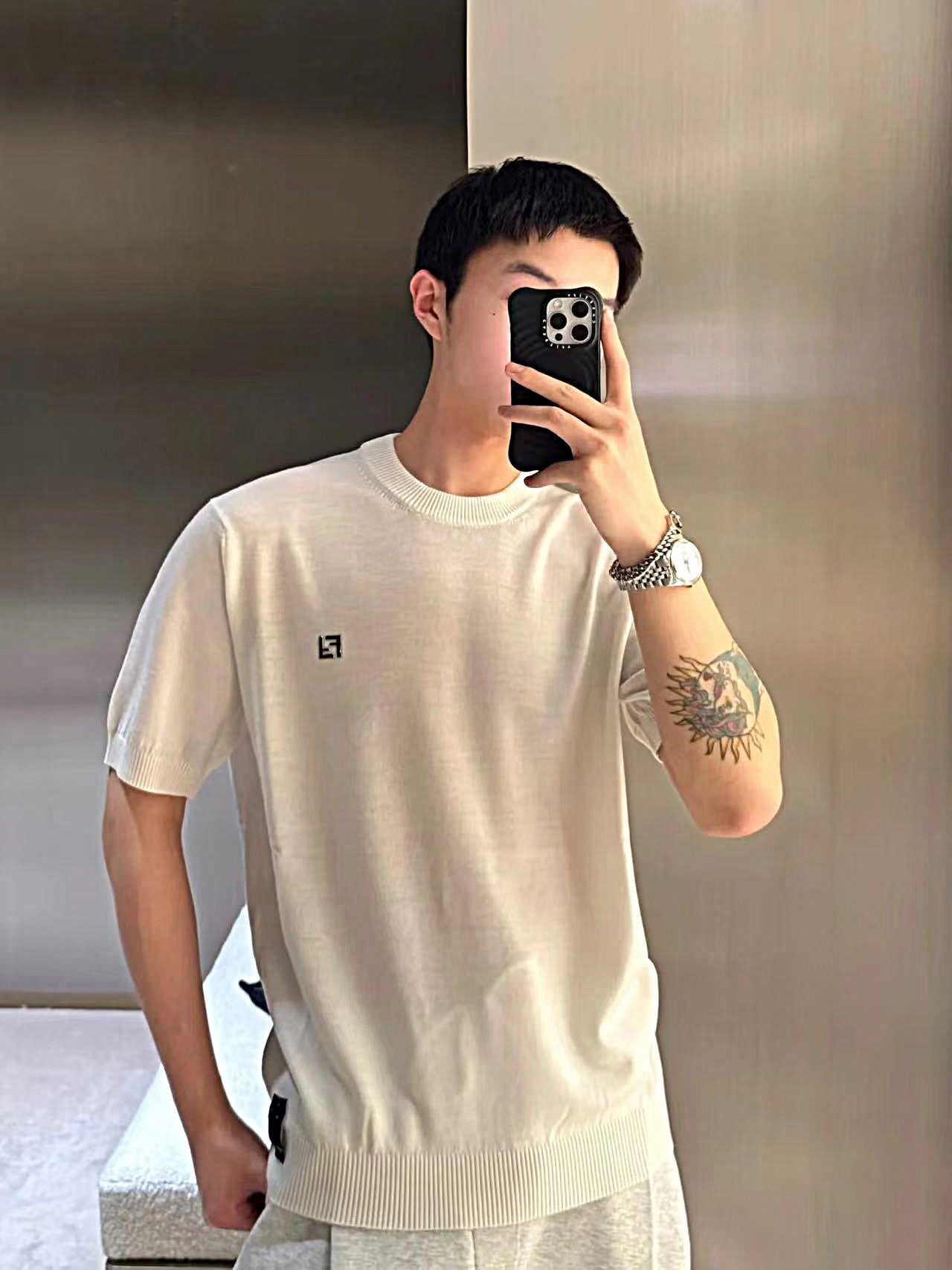 LuxluxHouse Best Quality Clothes Fendi T-shirt