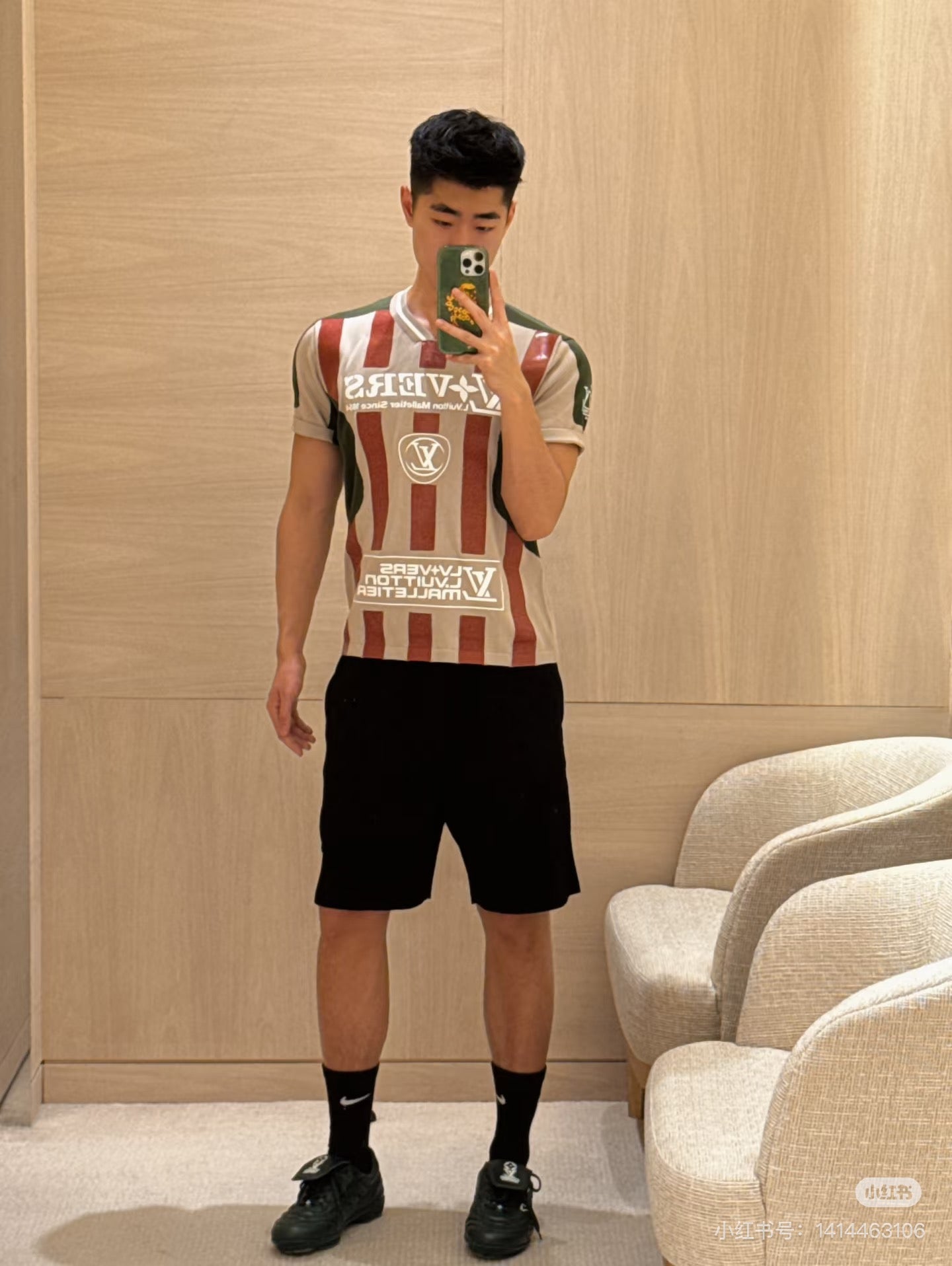 LuxluxHouse Best Quality Clothes T-shirt Louis Vuitton