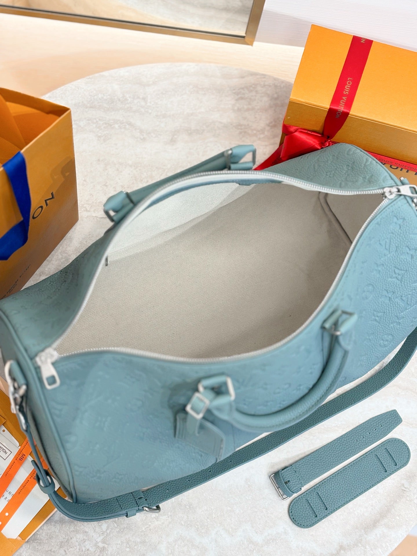 LuxluxHouse Best Quality Bags Louis Vuitton Men