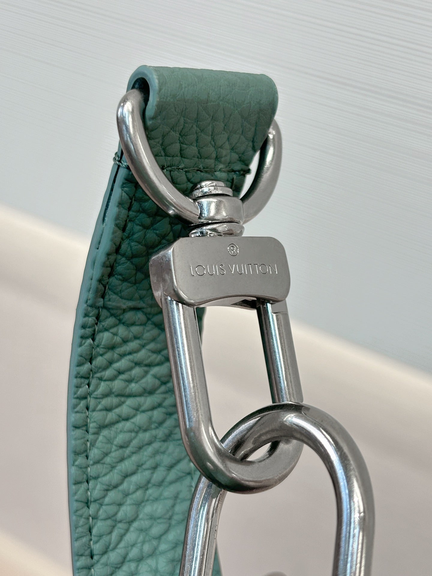 LuxluxHouse Best Quality Bags Louis Vuitton Men