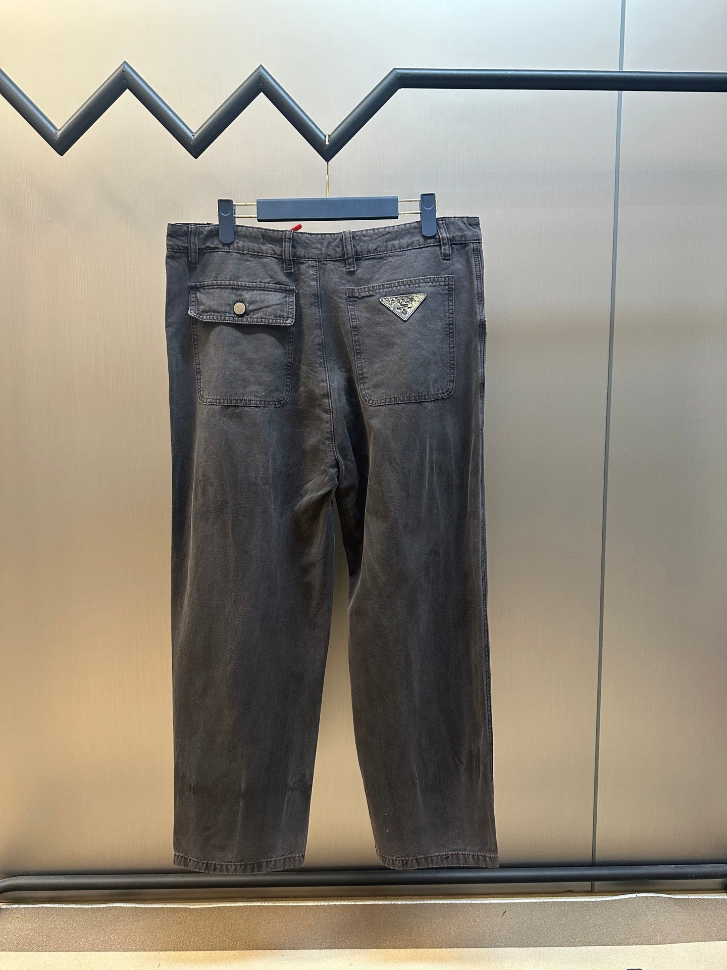 LuxluxHouse Best Quality Clothes Pants Prada