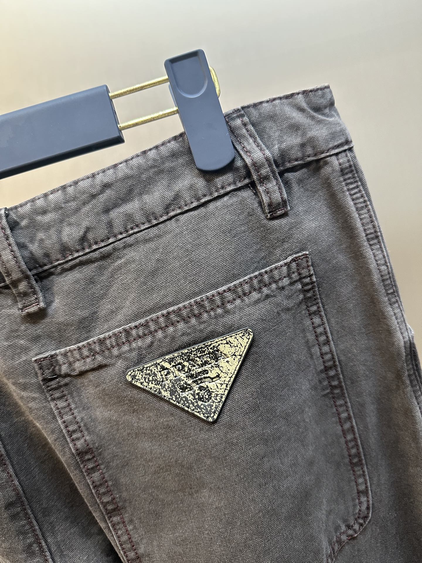 LuxluxHouse Best Quality Clothes Pants Prada
