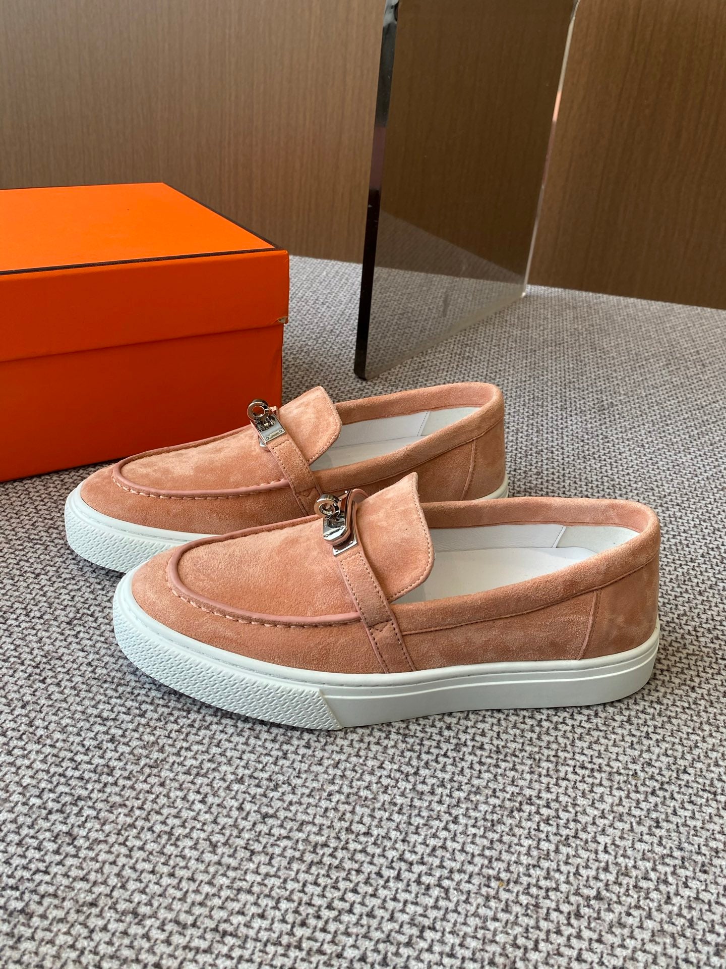 LuxluxHouse Best Quality Women Shoes Hermes