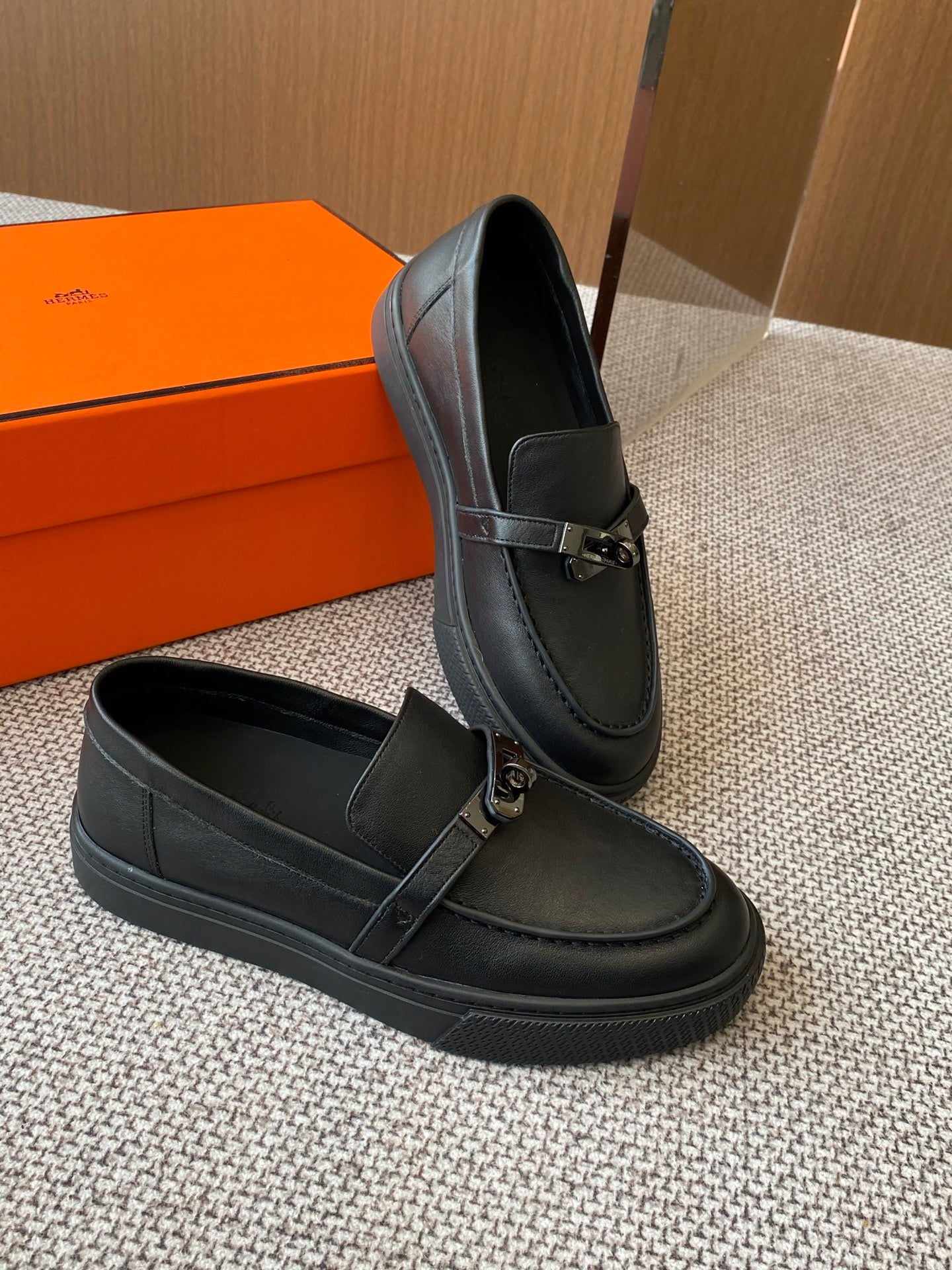 LuxluxHouse Best Quality Women Shoes Hermes