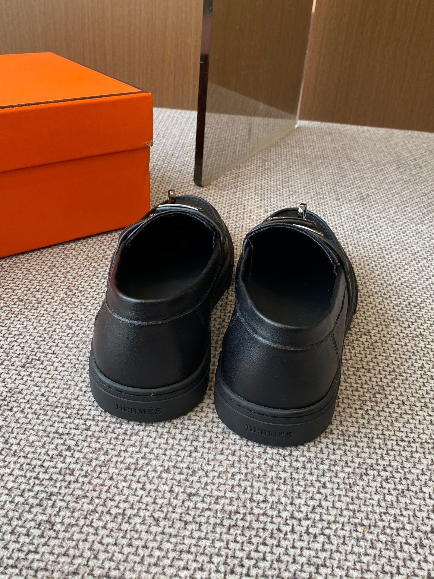 LuxluxHouse Best Quality Women Shoes Hermes