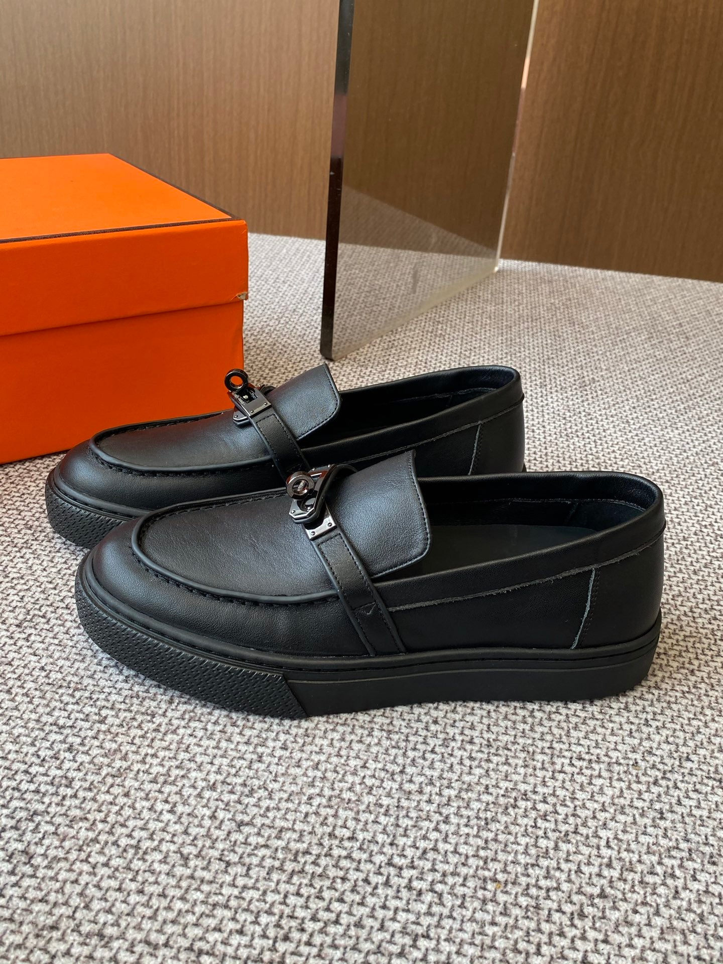 LuxluxHouse Best Quality Women Shoes Hermes