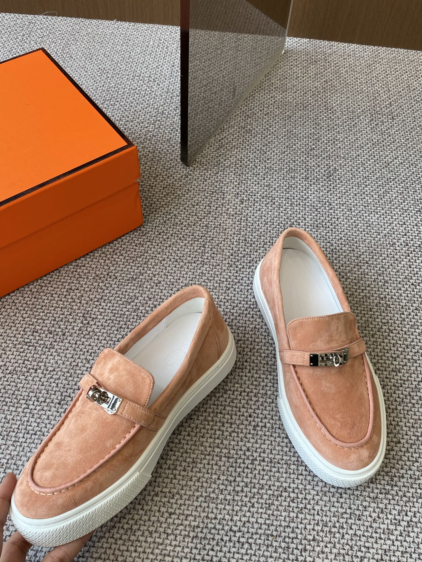 LuxluxHouse Best Quality Women Shoes Hermes