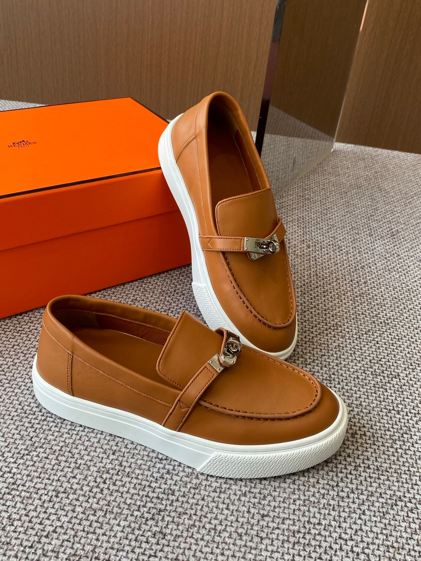 LuxluxHouse Best Quality Women Shoes Hermes
