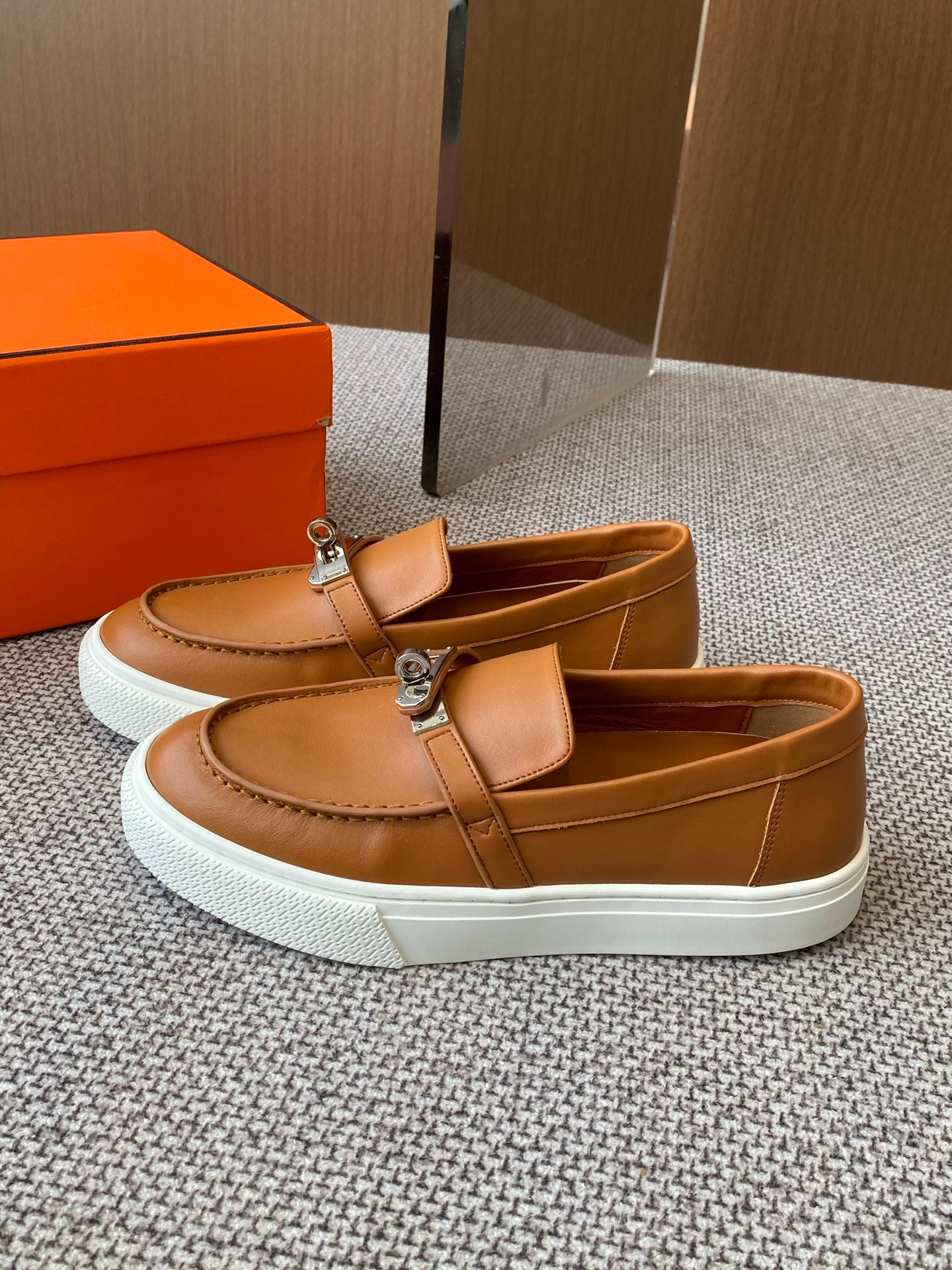 LuxluxHouse Best Quality Women Shoes Hermes