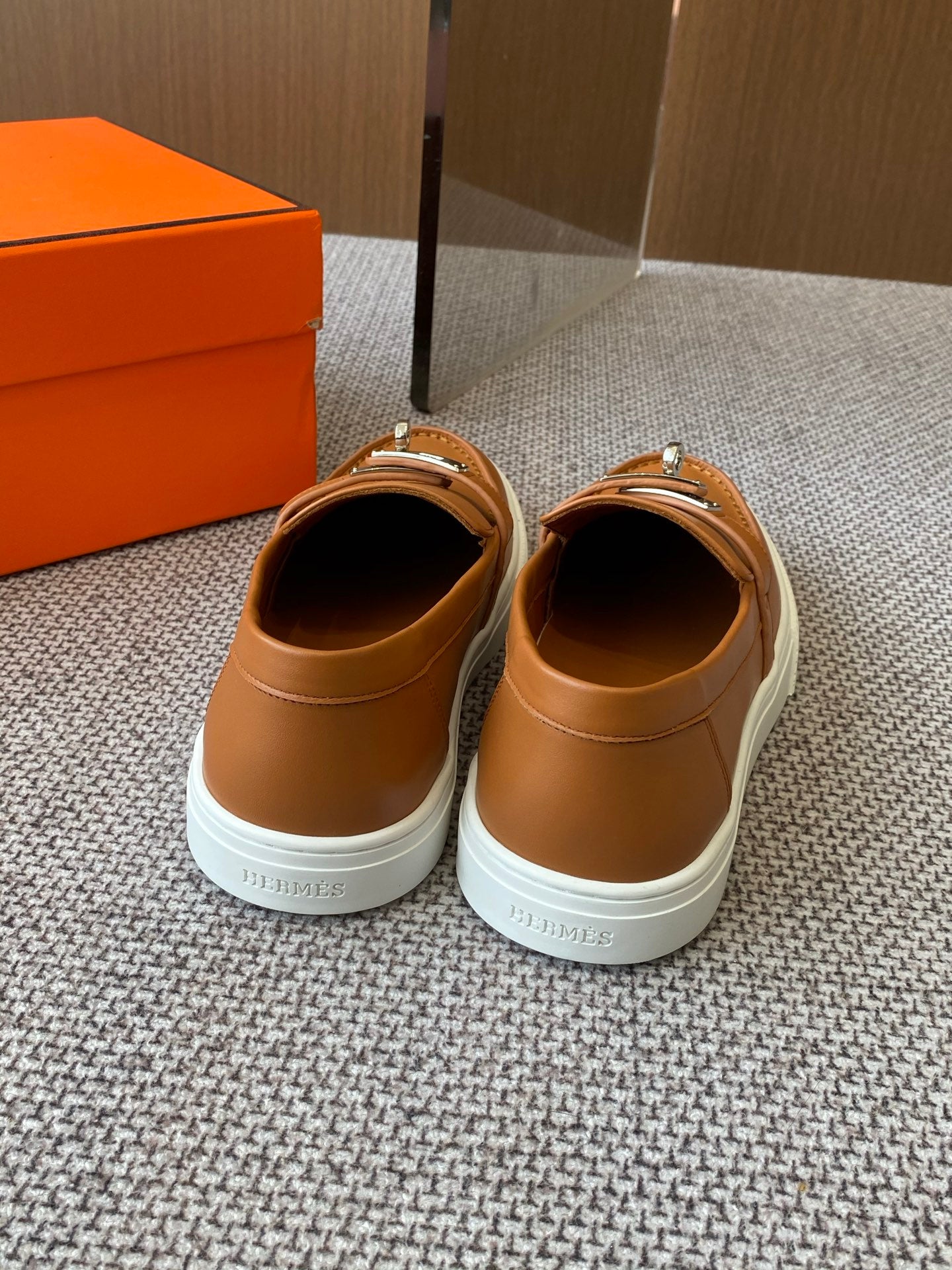 LuxluxHouse Best Quality Women Shoes Hermes