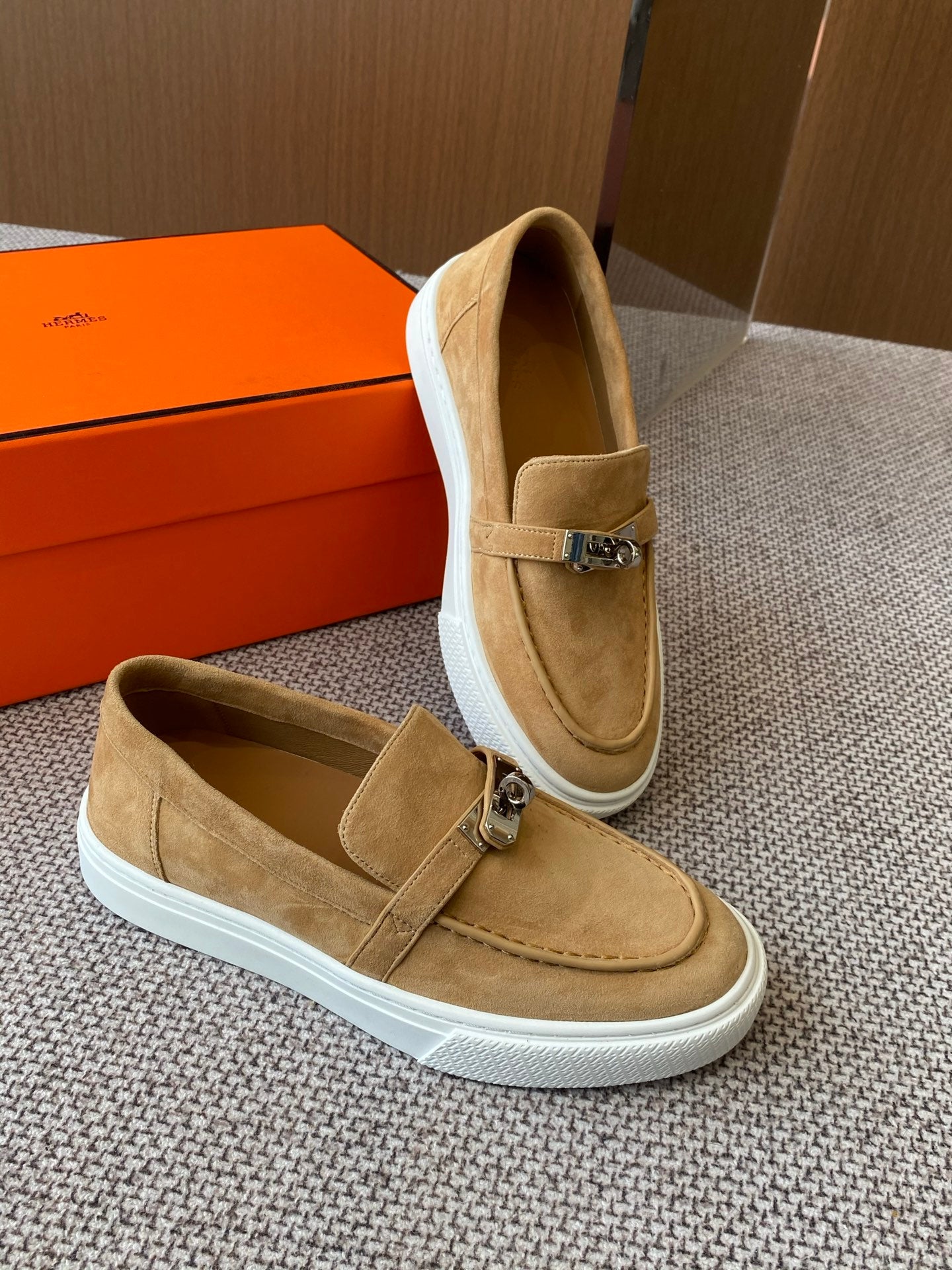 LuxluxHouse Best Quality Women Shoes Hermes