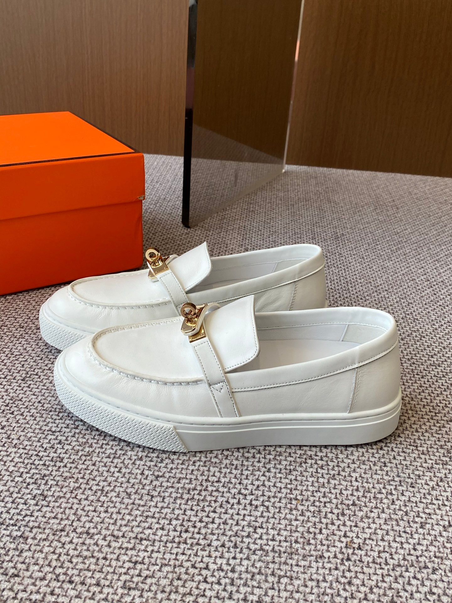 LuxluxHouse Best Quality Women Shoes Hermes