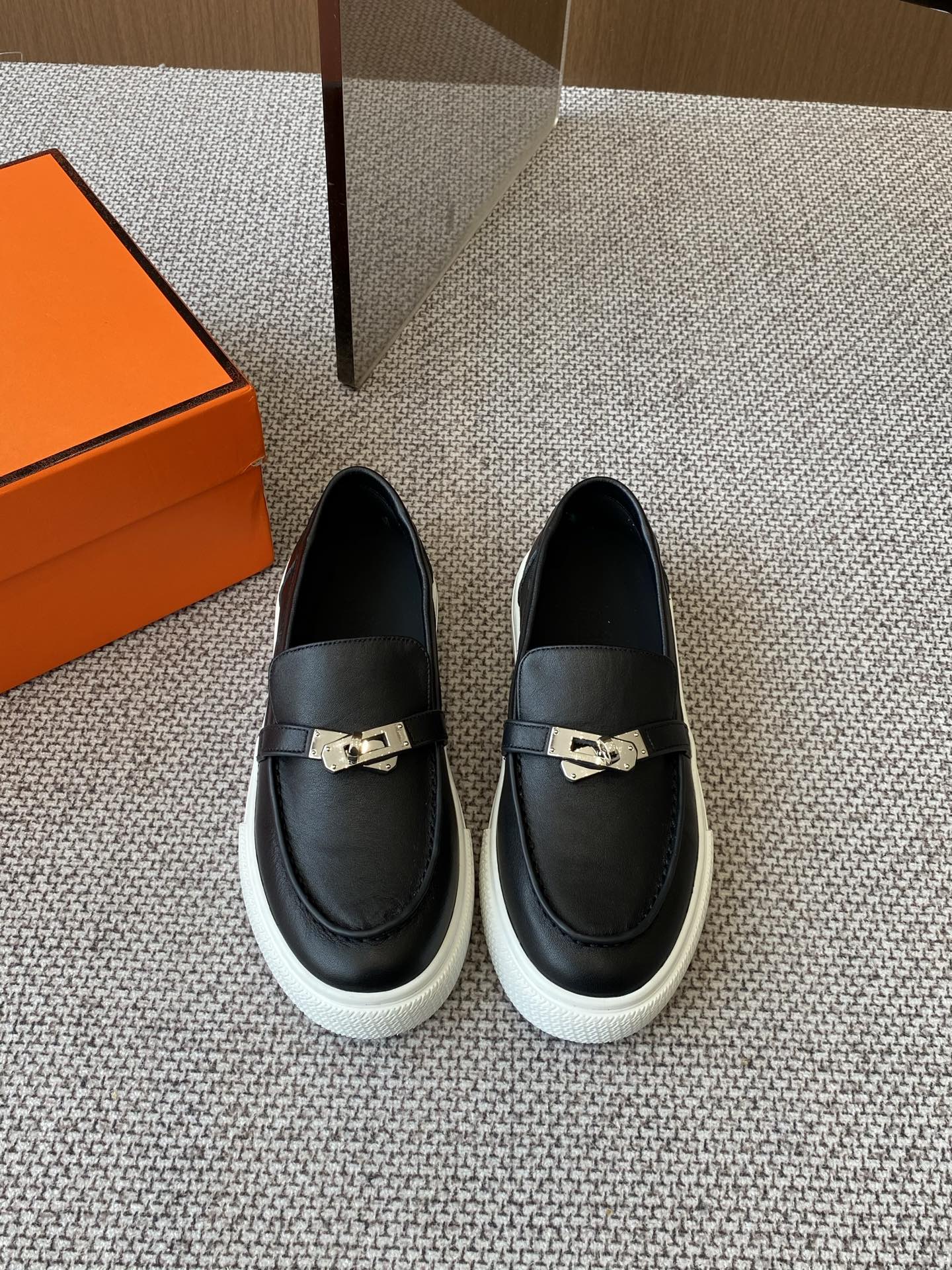 LuxluxHouse Best Quality Women Shoes Hermes