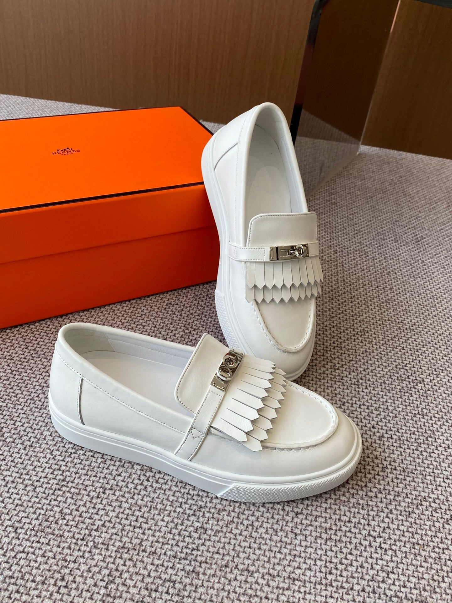 LuxluxHouse Best Quality Women Shoes Hermes