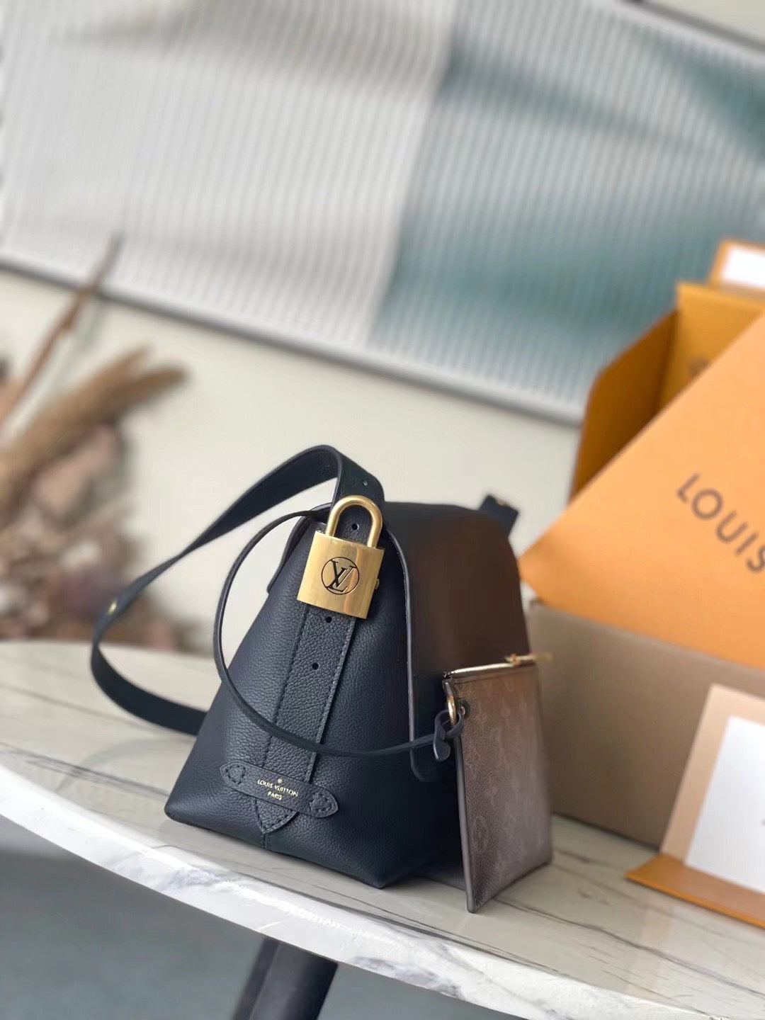 LuxluxHouse Best Quality Bags Louis Vuitton Women Men