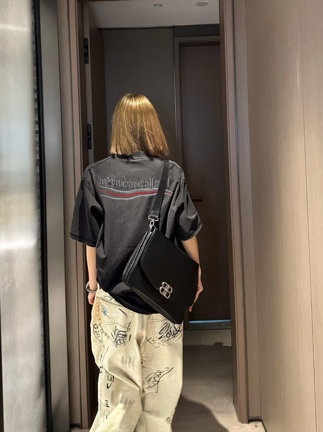 LuxluxHouse Best Quality Clothes Balenciaga T-shirt