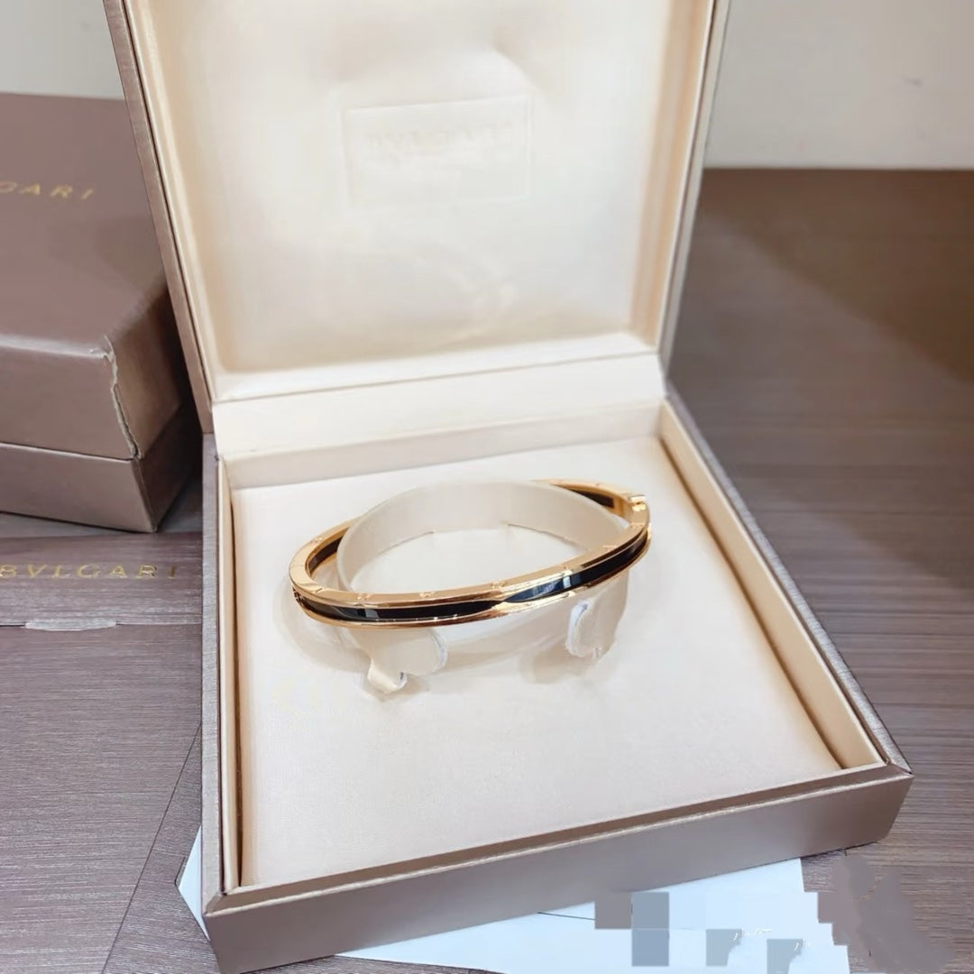 LuxluxHouse Best Quality Accessories Bracelet Bvlgari