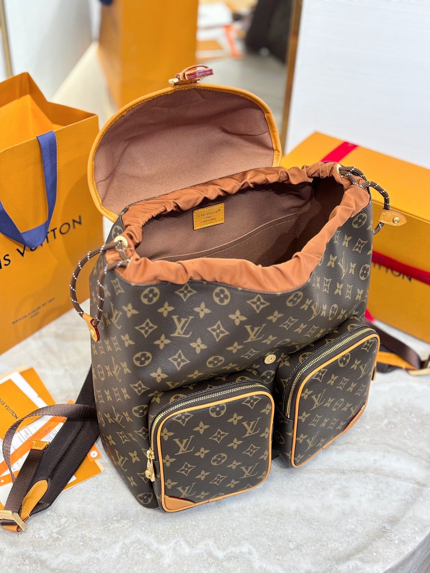 LuxluxHouse Best Quality Bags Louis Vuitton Men