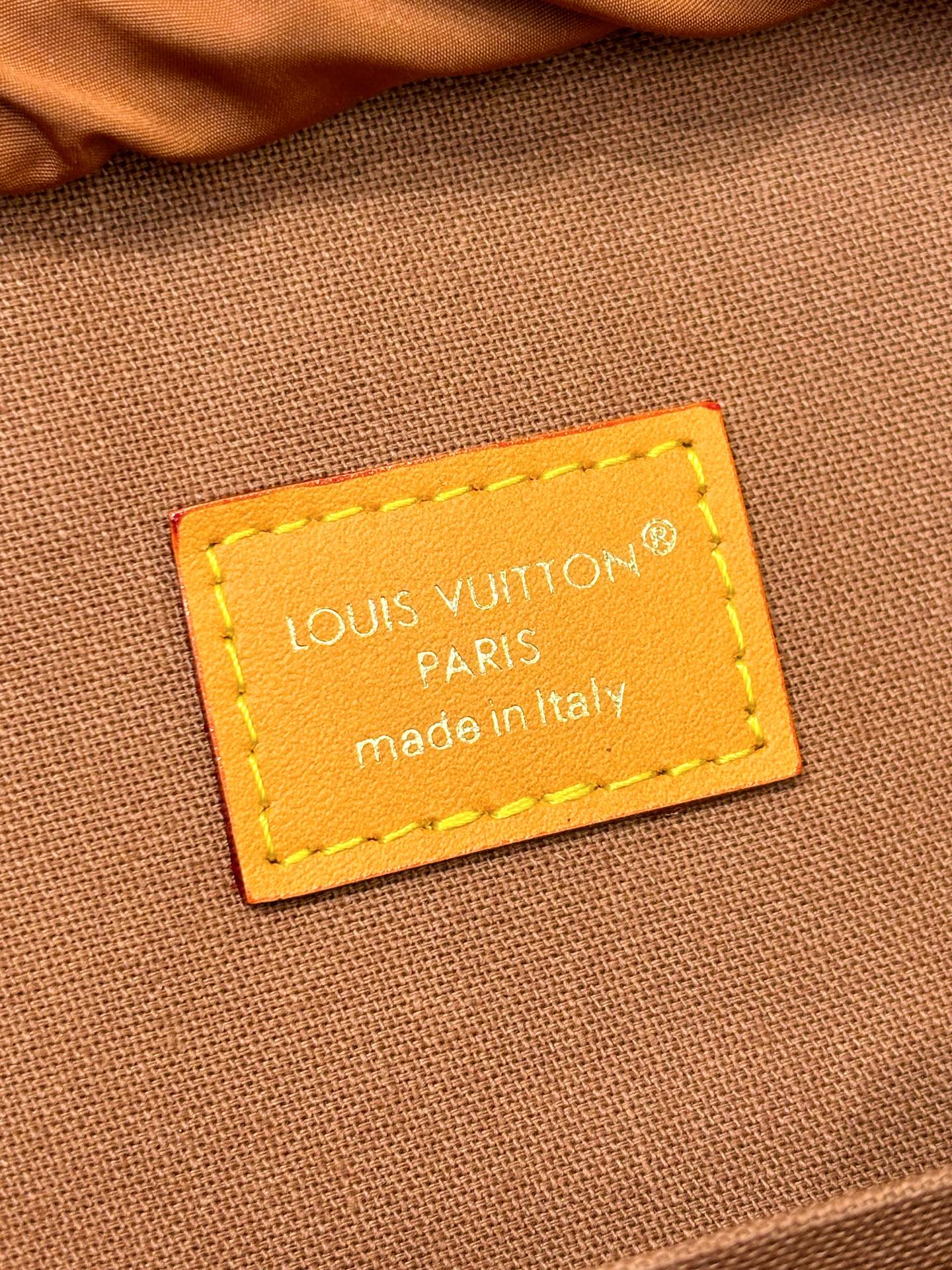 LuxluxHouse Best Quality Bags Louis Vuitton Men