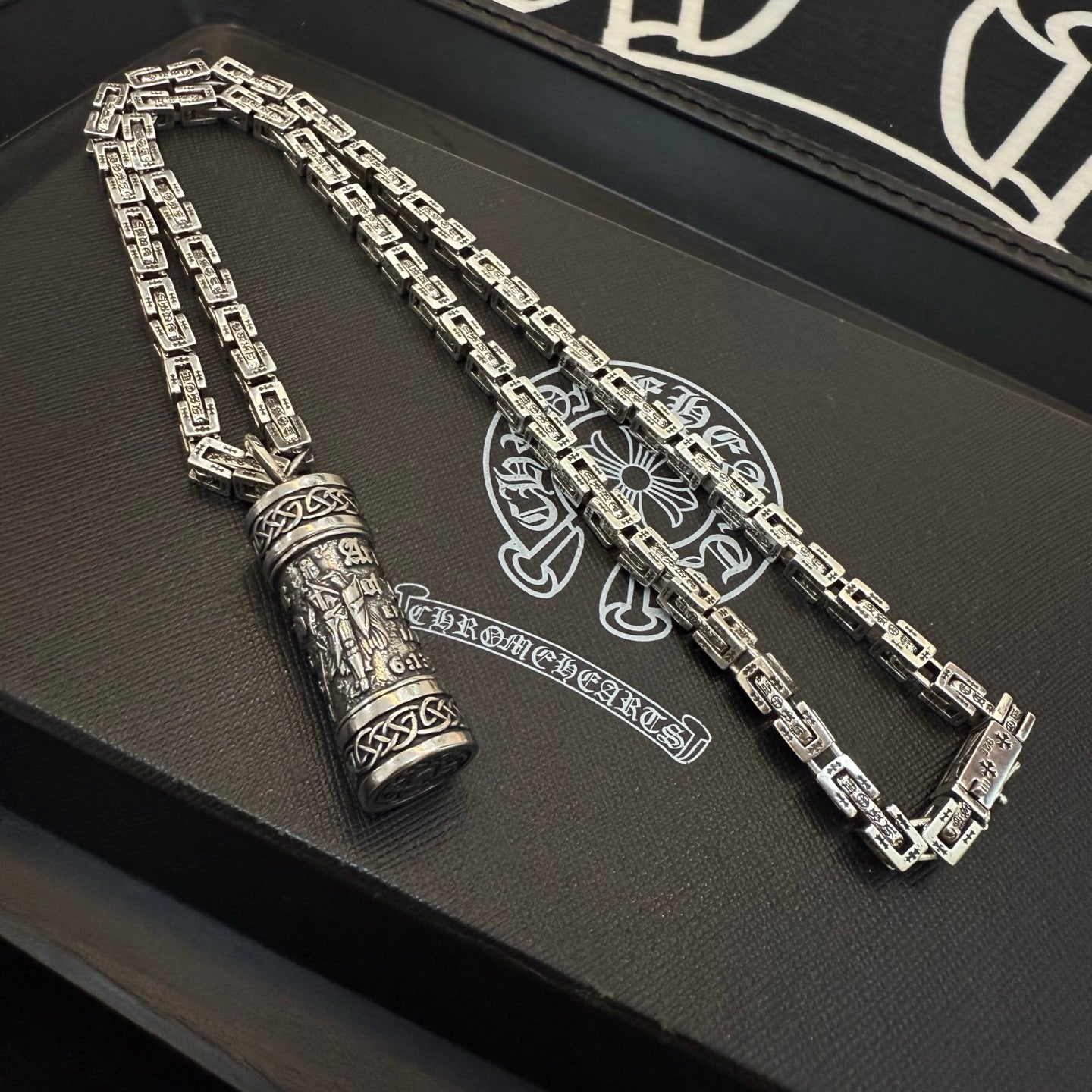 LuxluxHouse Best Quality Accessories Necklace Chrome Hearts