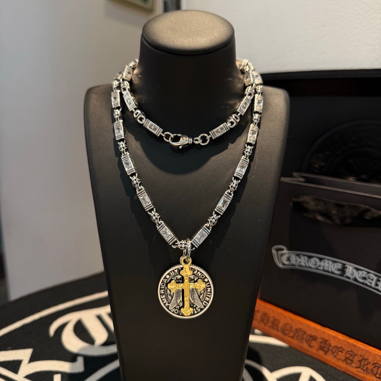 LuxluxHouse Best Quality Accessories Necklace Chrome Hearts