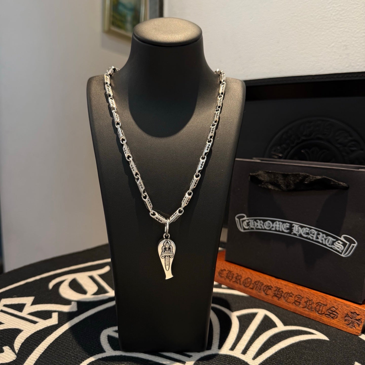 LuxluxHouse Best Quality Accessories Necklace Chrome Hearts