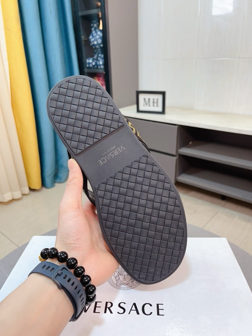 LuxluxHouse Best Quality Sandals Versace