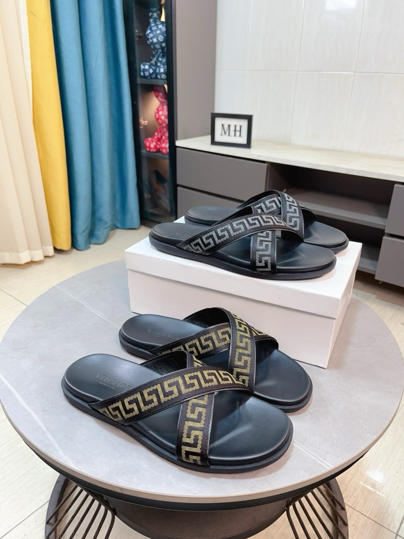 LuxluxHouse Best Quality Sandals Versace